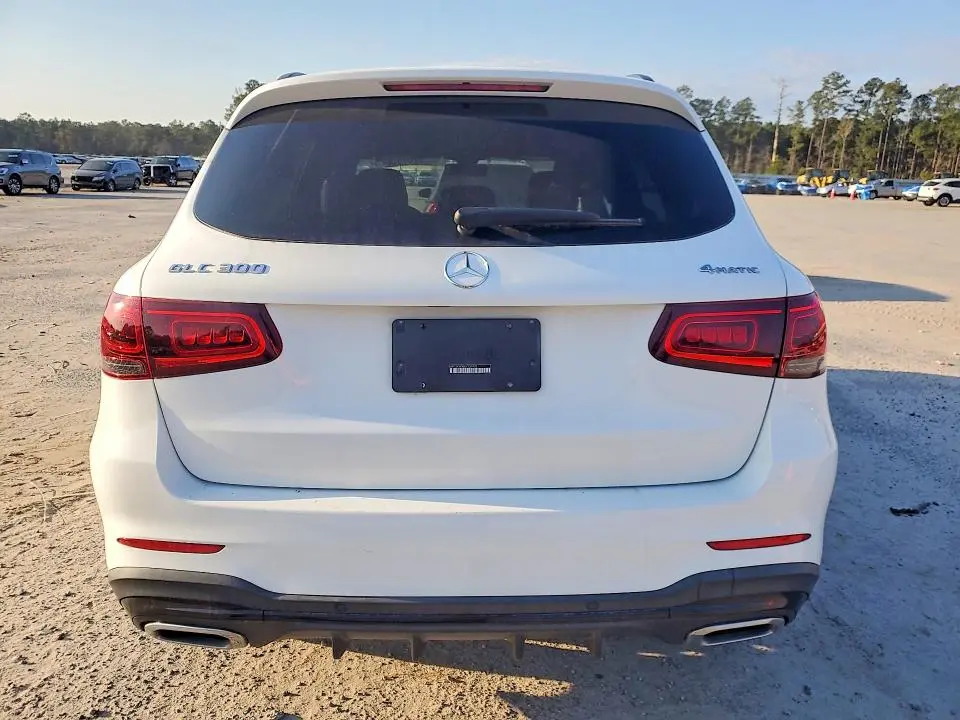 2020 MERCEDES-BENZ GLC 300 4MATIC  