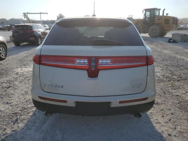 2014 LINCOLN MKT 