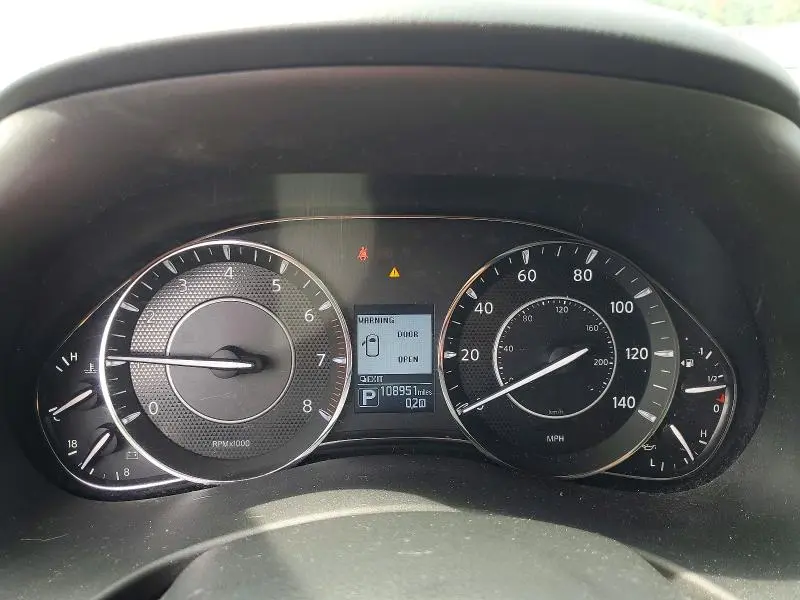 2020 NISSAN ARMADA SV  
