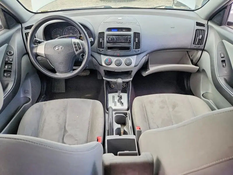 2010 HYUNDAI ELANTRA GLS  