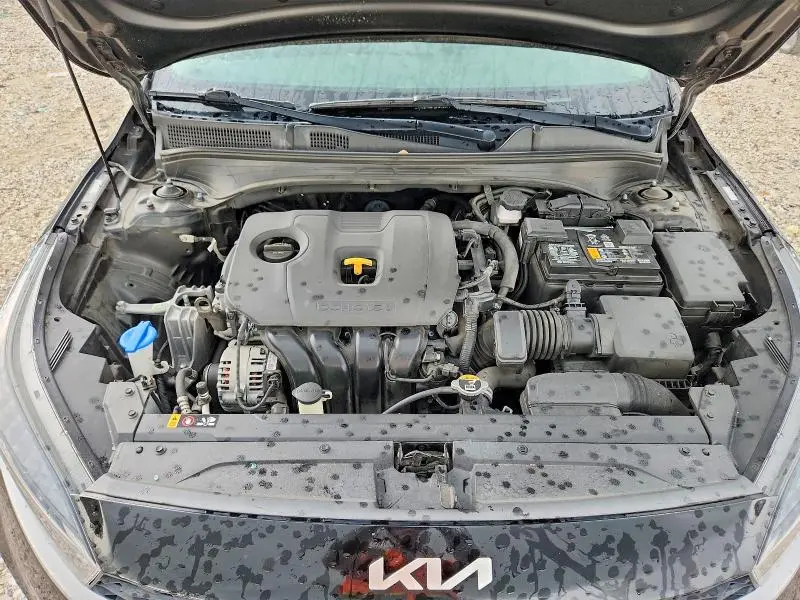 2022 KIA FORTE LXS  