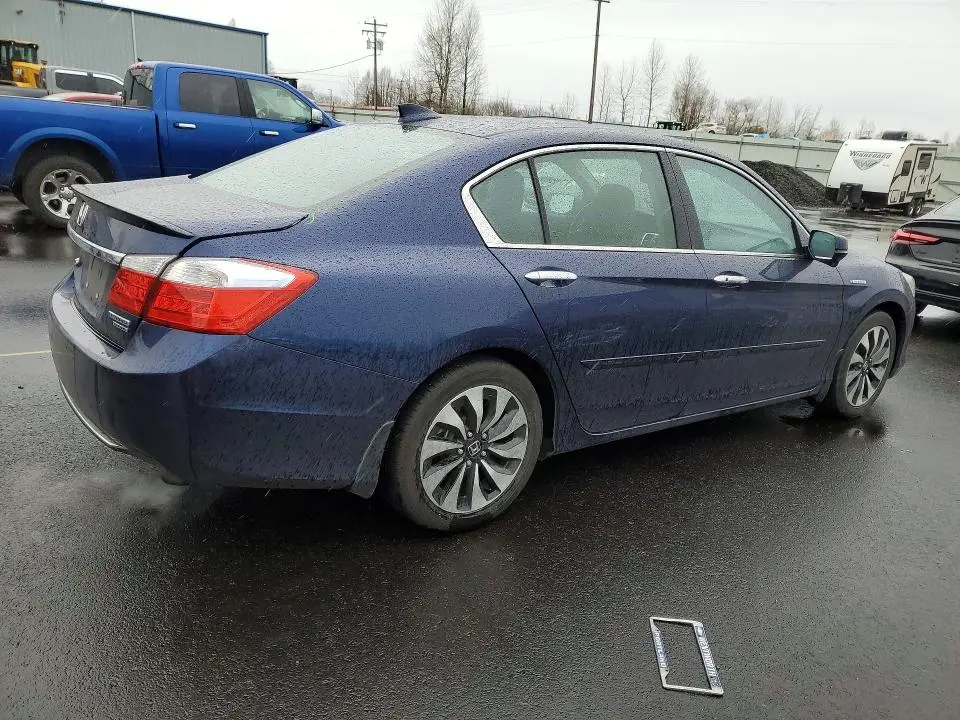 2015 HONDA ACCORD TOURING HYBRID  