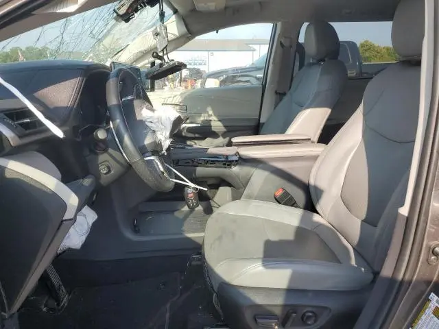 2024 TOYOTA SIENNA LIMITED  