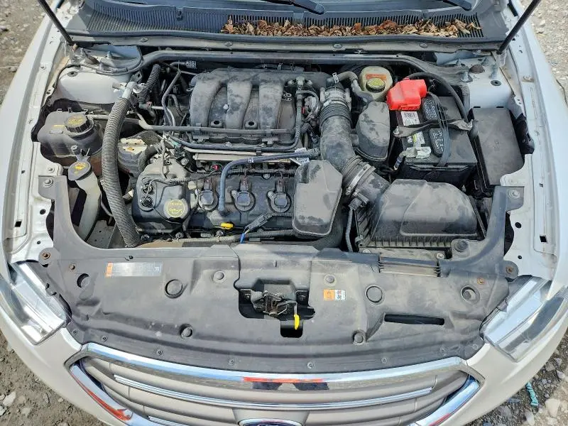 2015 FORD TAURUS SEL  