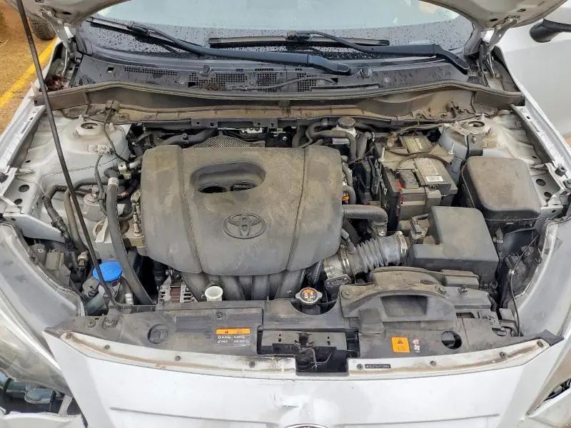 2019 TOYOTA YARIS LE  