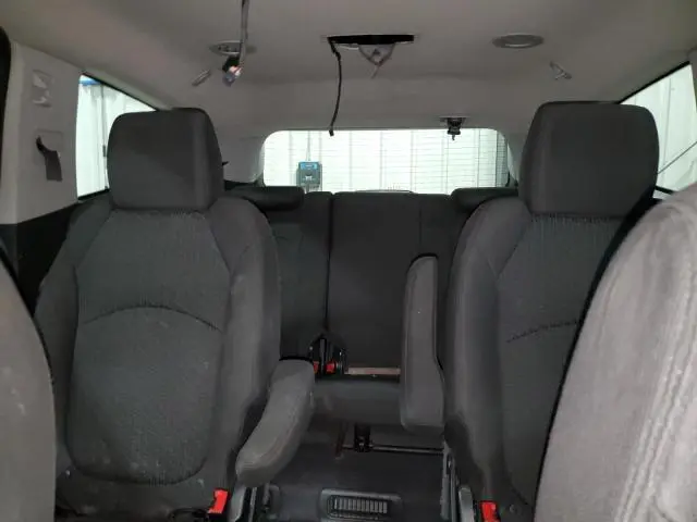 2012 CHEVROLET TRAVERSE LT  