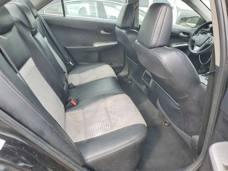 2012 TOYOTA CAMRY SE  