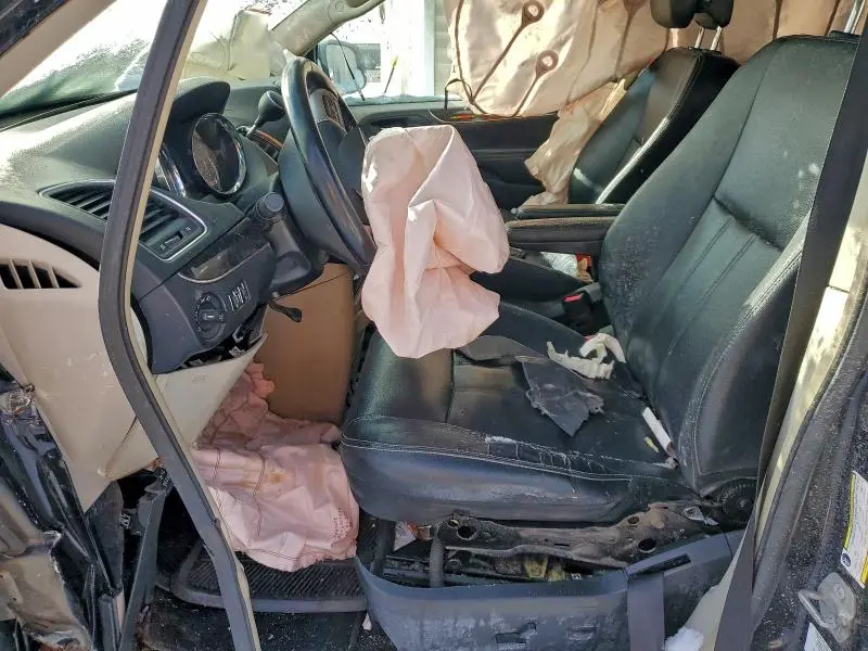 2014 CHRYSLER TOWN & COUNTRY TOURING  