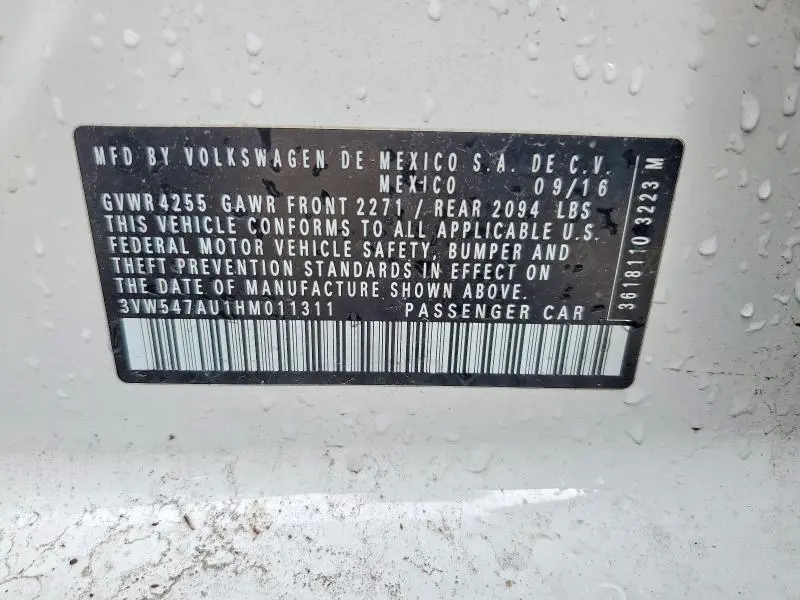 2017 VOLKSWAGEN GTI SPORT  