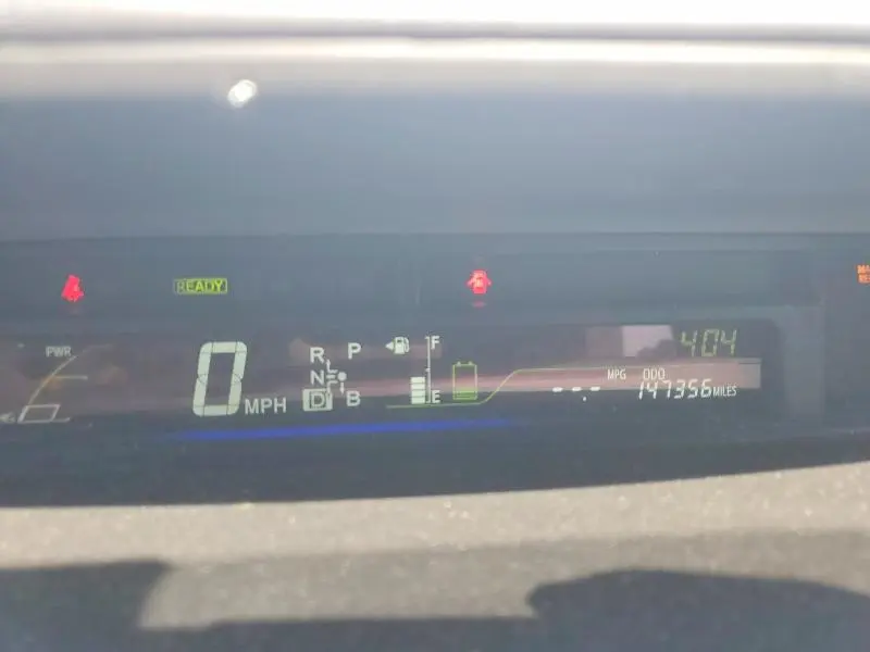 2014 TOYOTA PRIUS V TWO  