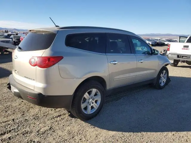 2011 CHEVROLET TRAVERSE LT  