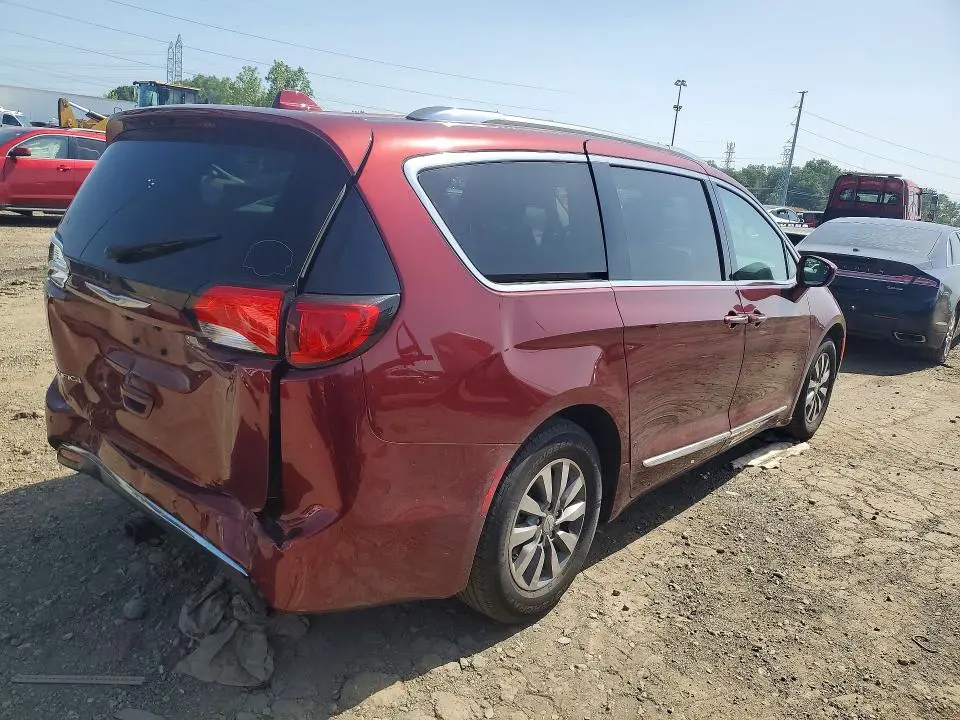 2019 CHRYSLER PACIFICA TOURING L PLUS  