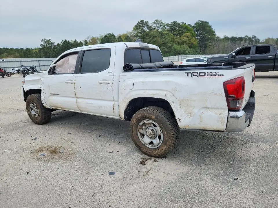 2020 TOYOTA TACOMA SR5  