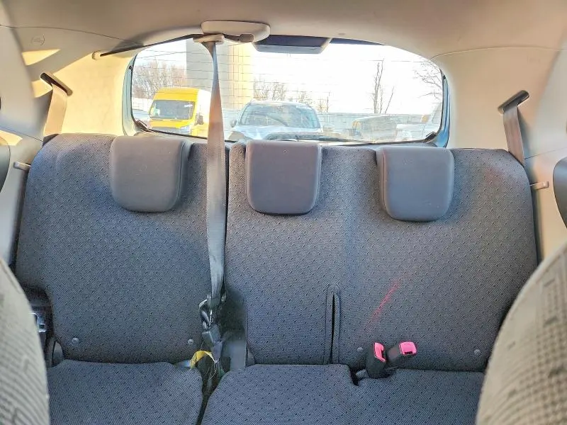 2010 TOYOTA YARIS BASE  