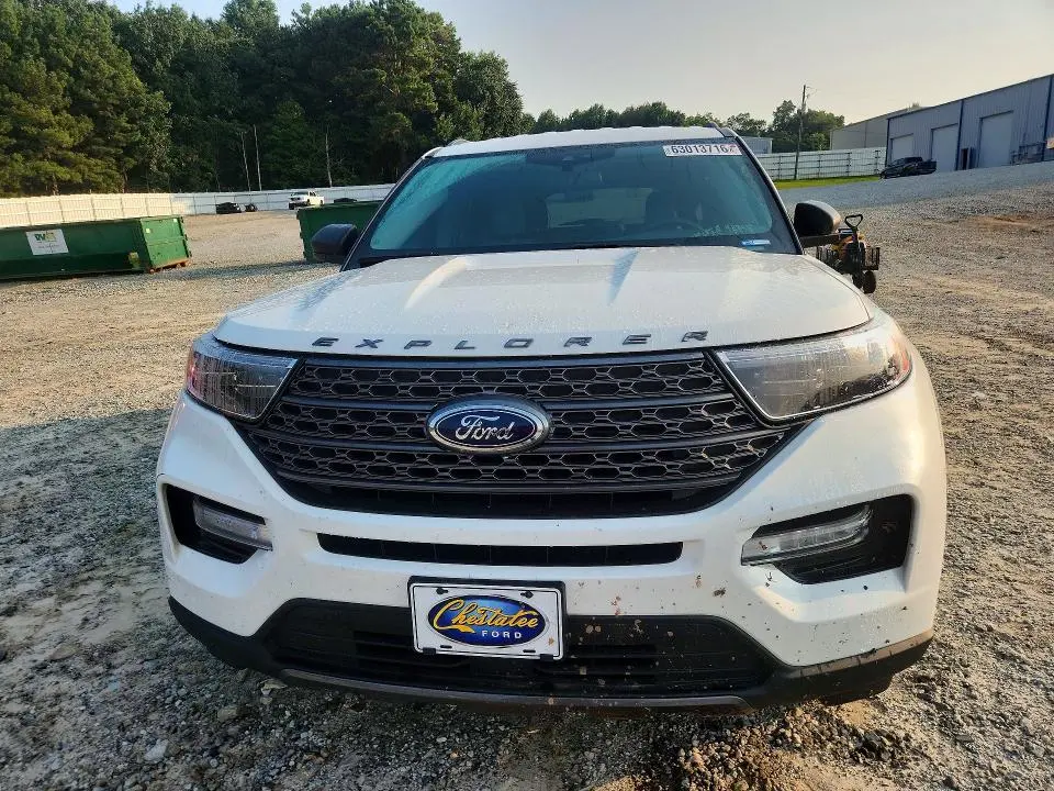 2021 FORD EXPLORER XLT  