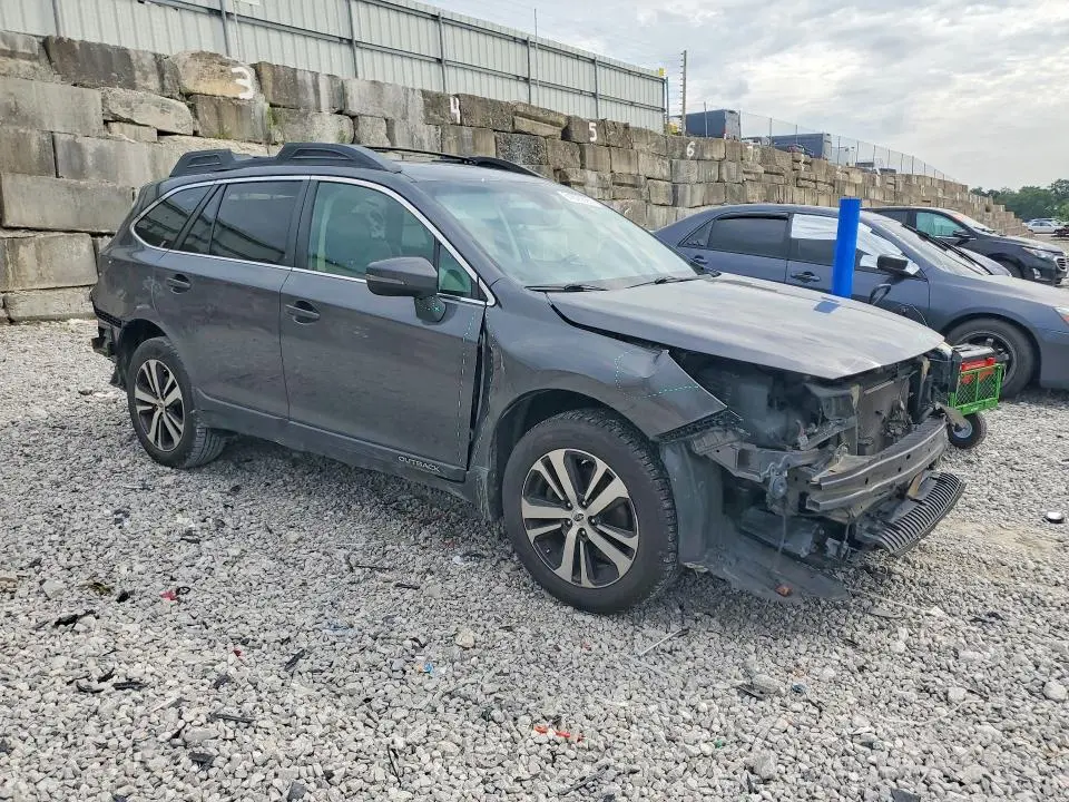 2018 SUBARU OUTBACK 3.6R LIMITED  