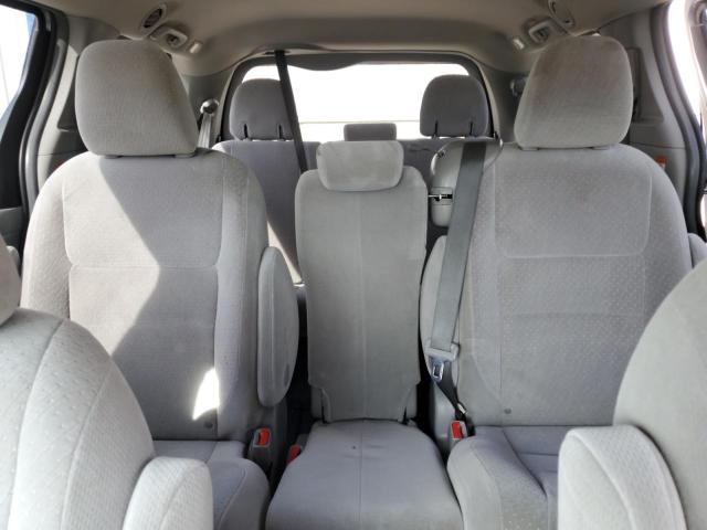 2015 TOYOTA SIENNA LE