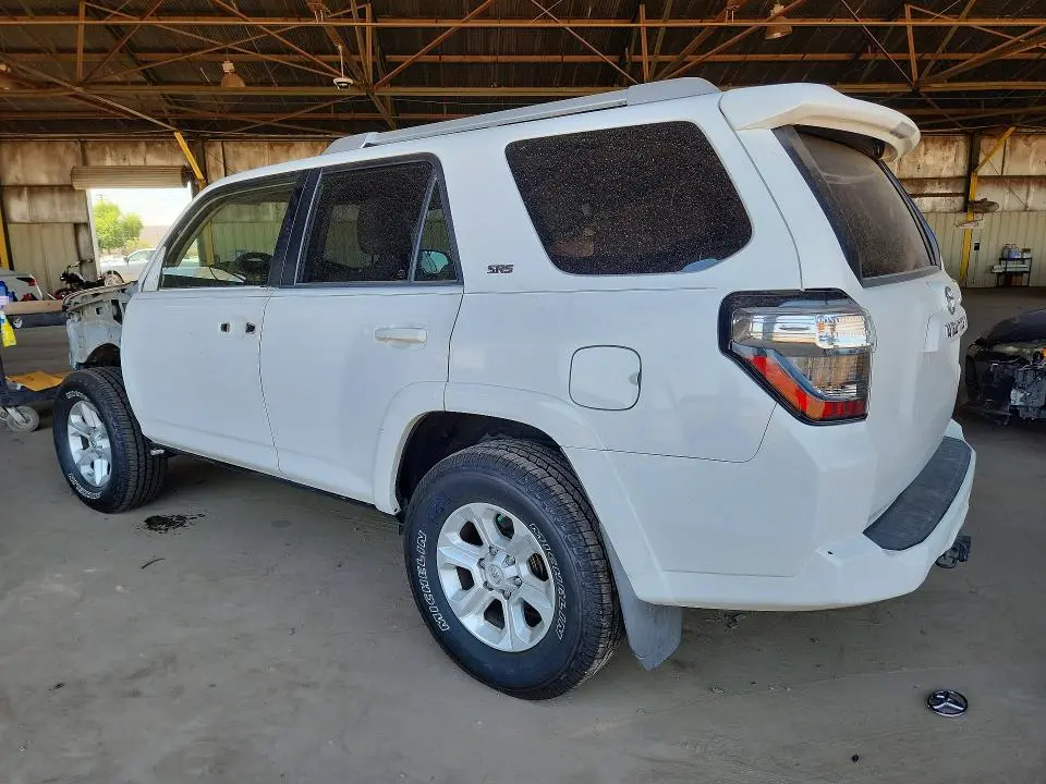 2015 TOYOTA 4RUNNER SR5  