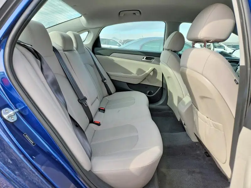 2019 HYUNDAI SONATA SE  