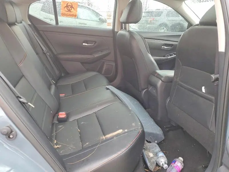 2024 NISSAN SENTRA SR  