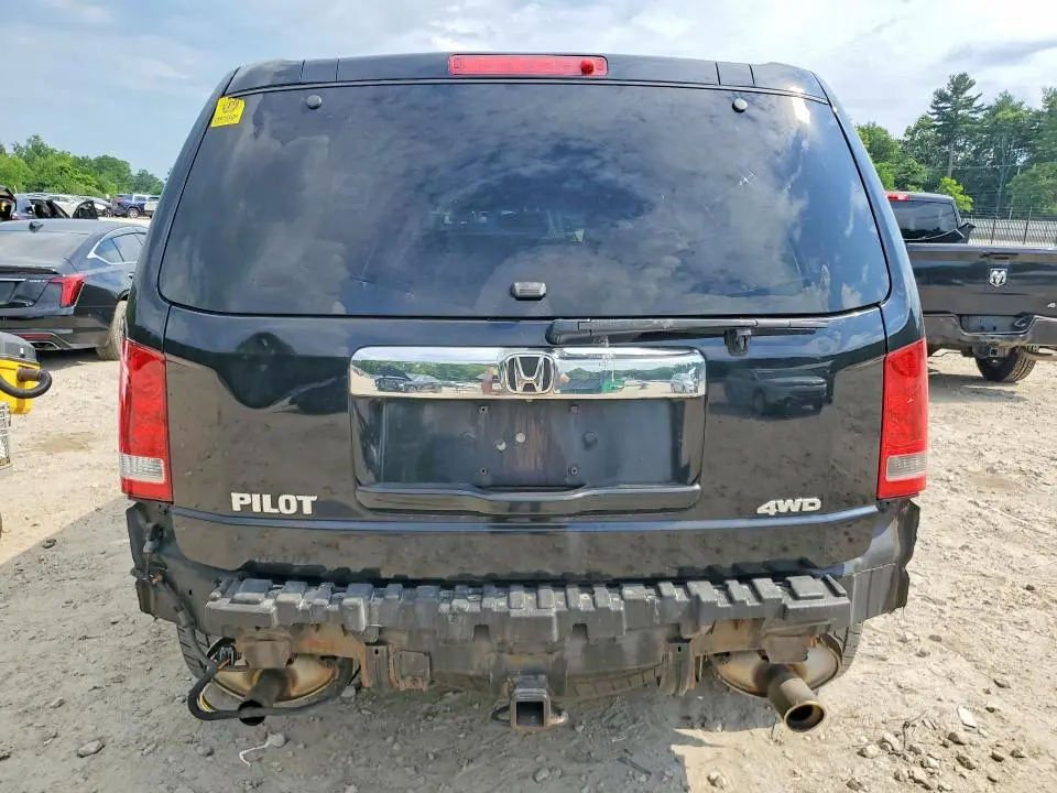 2014 HONDA PILOT EXLN  
