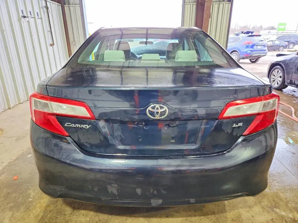2013 TOYOTA CAMRY LE  