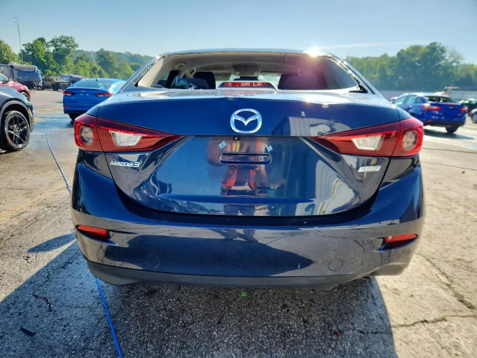 2018 MAZDA 3   