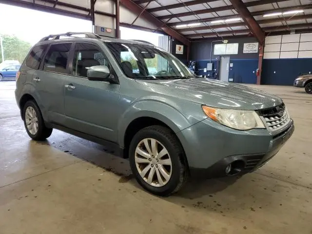 2013 SUBARU FORESTER LIMITED  