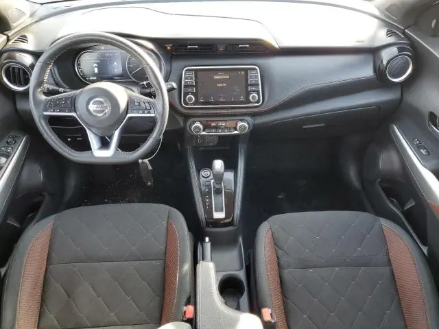 2020 NISSAN KICKS SR  