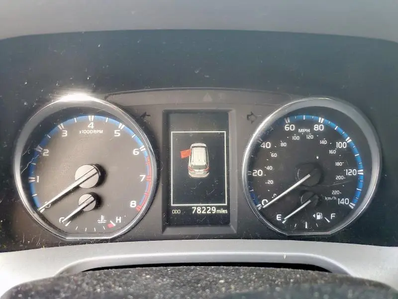 2016 TOYOTA RAV4 XLE