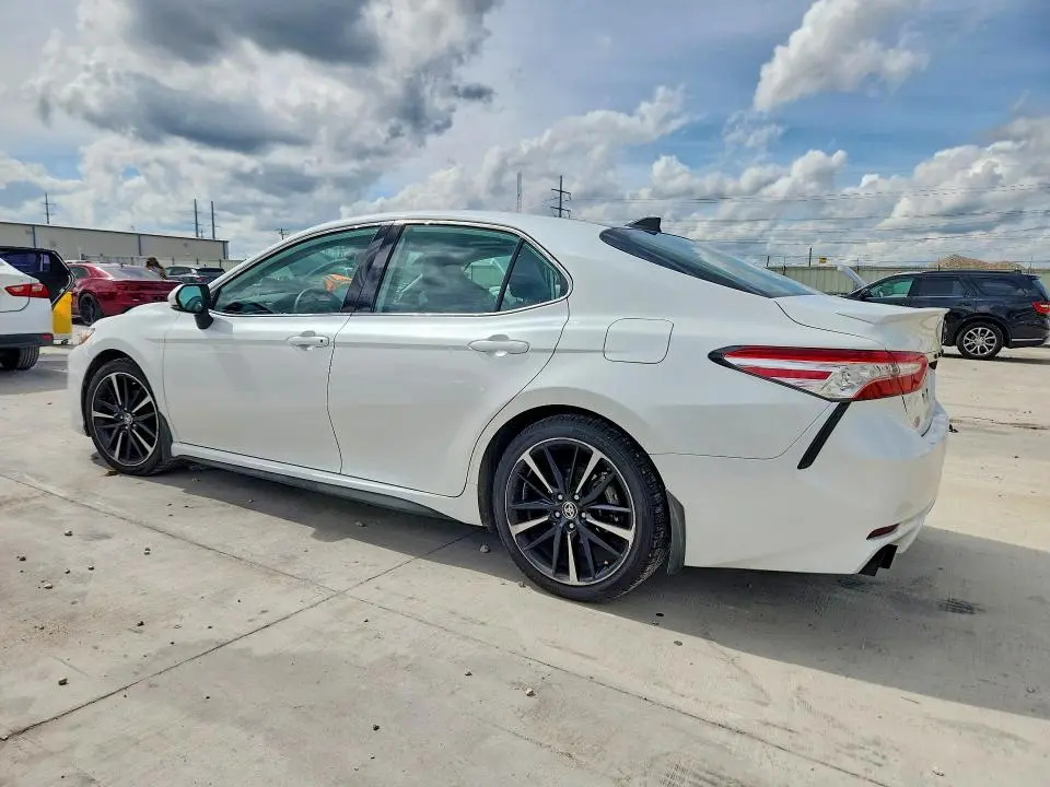 2020 TOYOTA CAMRY XSE  