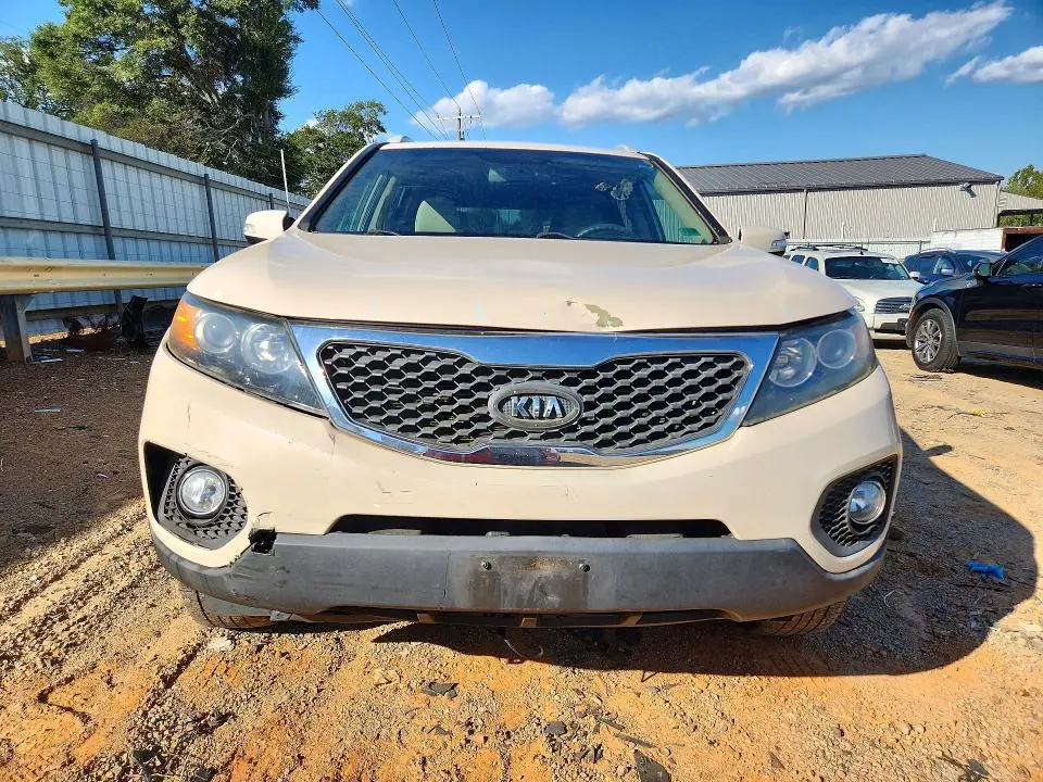 2011 KIA SORENTO   