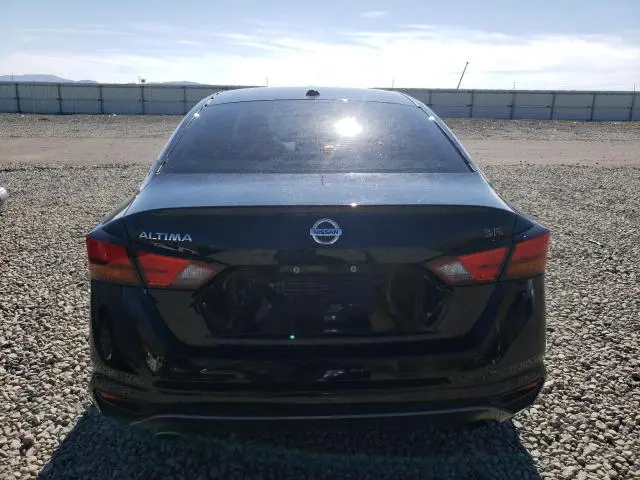 2019 NISSAN ALTIMA SR  