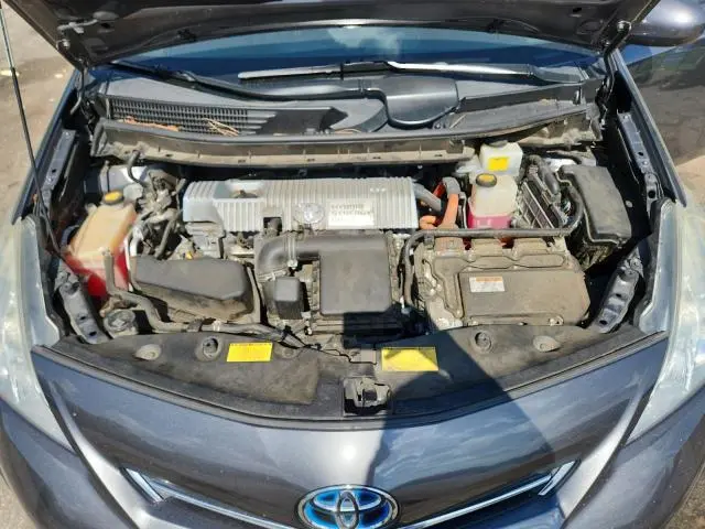 2014 TOYOTA PRIUS V   