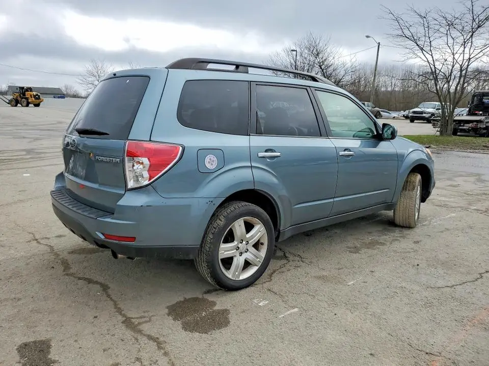 2010 SUBARU FORESTER 2.5X LIMITED  