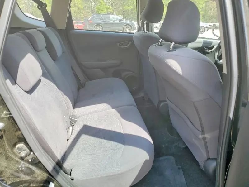 2012 HONDA FIT   