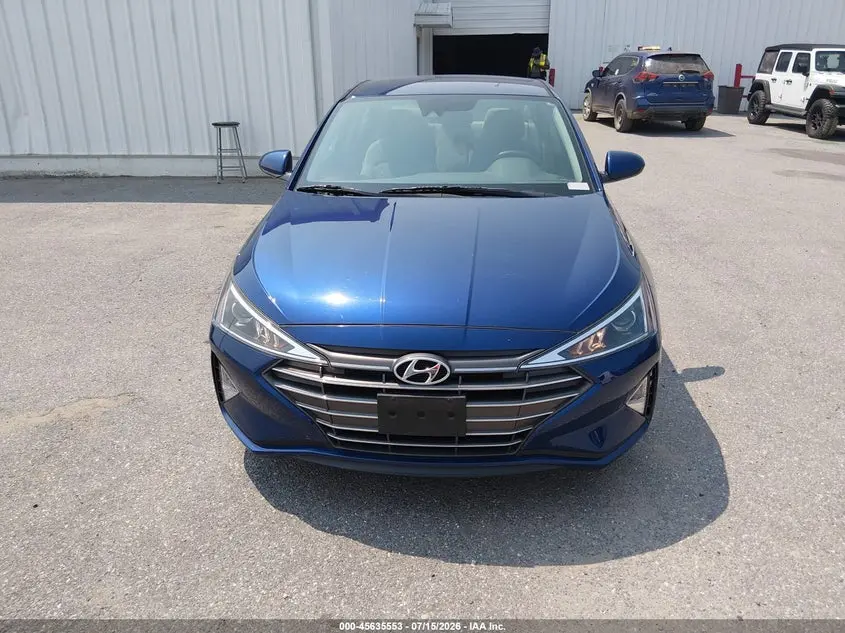 2020 HYUNDAI ELANTRA SE