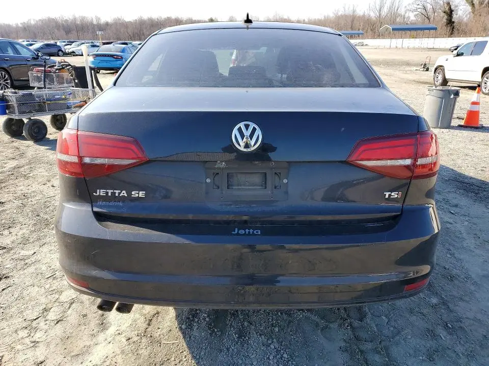 2017 VOLKSWAGEN JETTA SE  