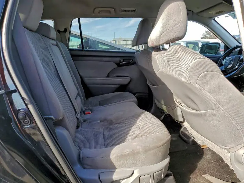 2021 TOYOTA HIGHLANDER L  