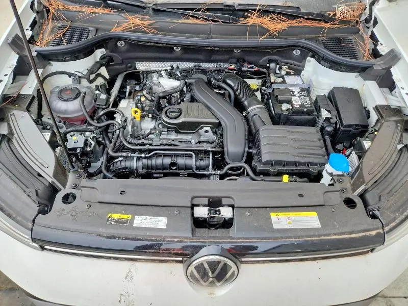 2025 VOLKSWAGEN TAOS SE  