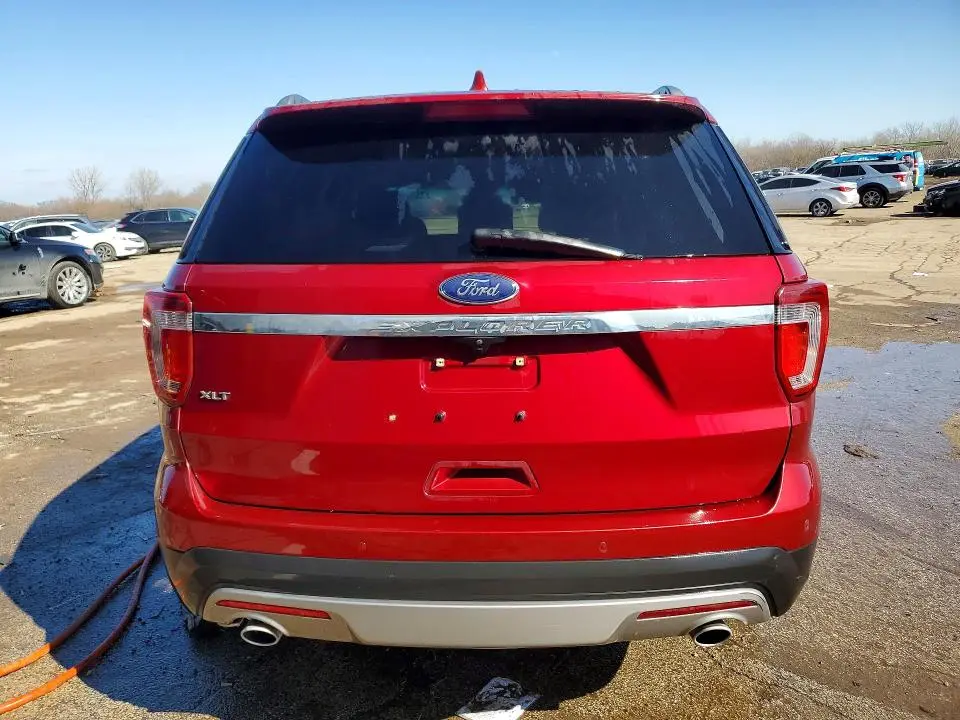2017 FORD EXPLORER XLT  