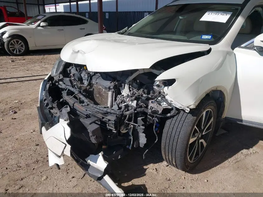 2019 NISSAN ROGUE SL
