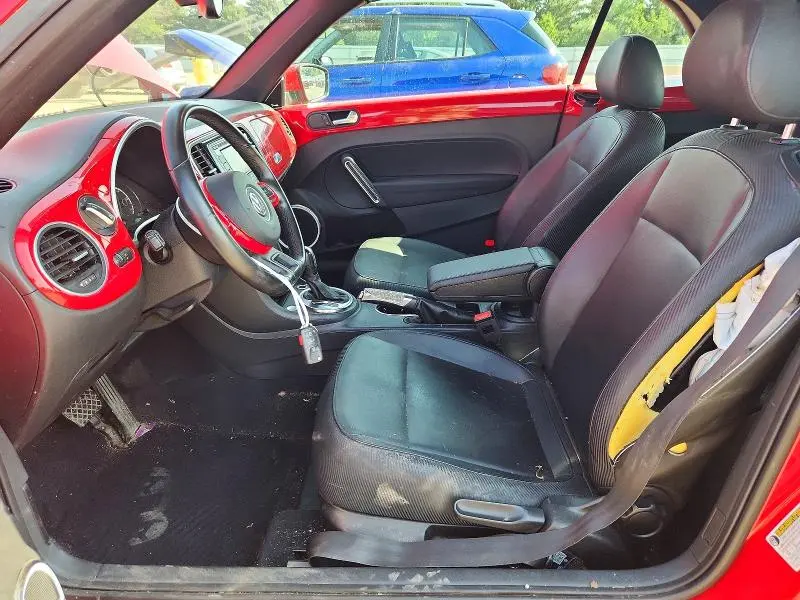 2013 VOLKSWAGEN BEETLE   