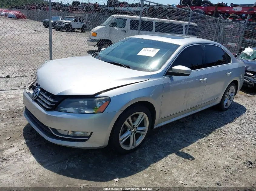 2014 VOLKSWAGEN PASSAT 2.0L TDI SE