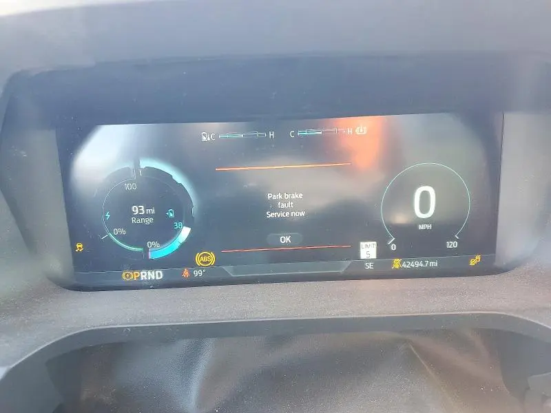 2023 FORD F150 LIGHTNING PRO  