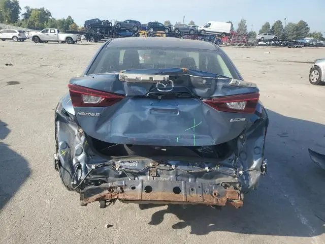 2016 MAZDA 3 TOURING  