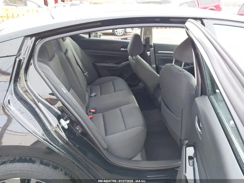 2022 NISSAN ALTIMA SV FWD