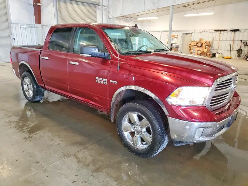 2018 RAM 1500 SLT  