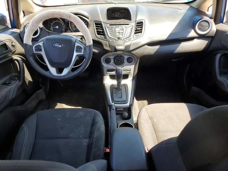 2018 FORD FIESTA SE  