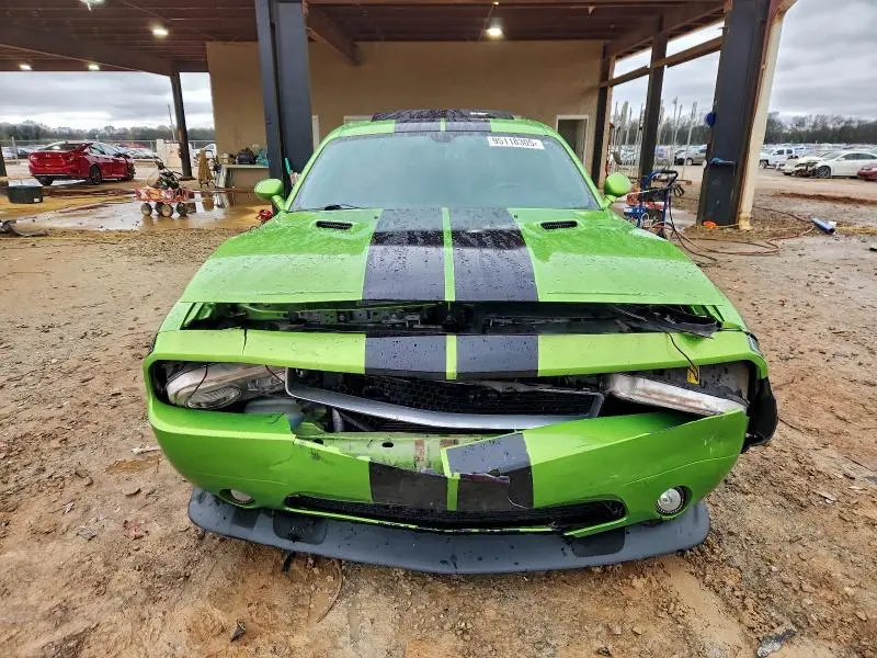 2011 DODGE CHALLENGER SRT-8  